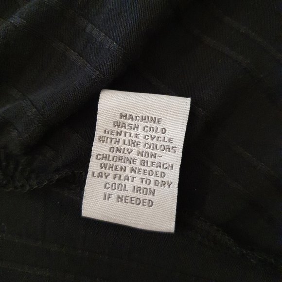 Bodycon wrap dress in charcoal with ruching - Picture 9 of 9